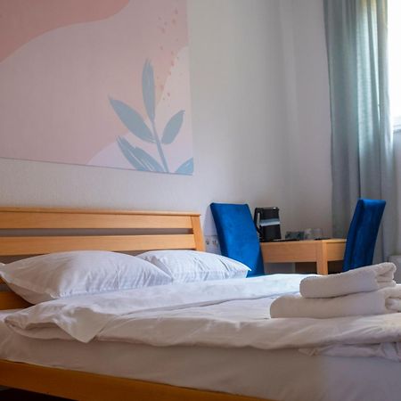 Mint Hotel Prizren Room photo